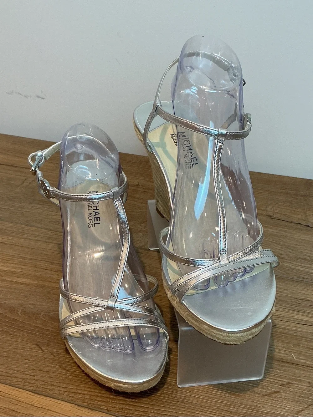 Michael Kors Kami Silver Metallic T-strap Espadrille Wedge Sandal,  Size  11